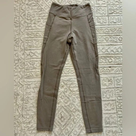 Mate the Label Organic Stretch Pocket Legging Medium Pebble - Picture 6 of 12
